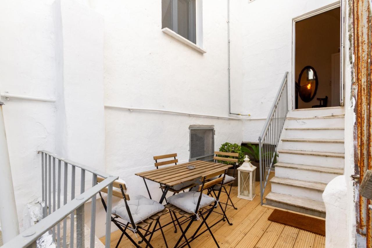 Lecce Center Charming Flat With Terrace Apartment Exterior photo